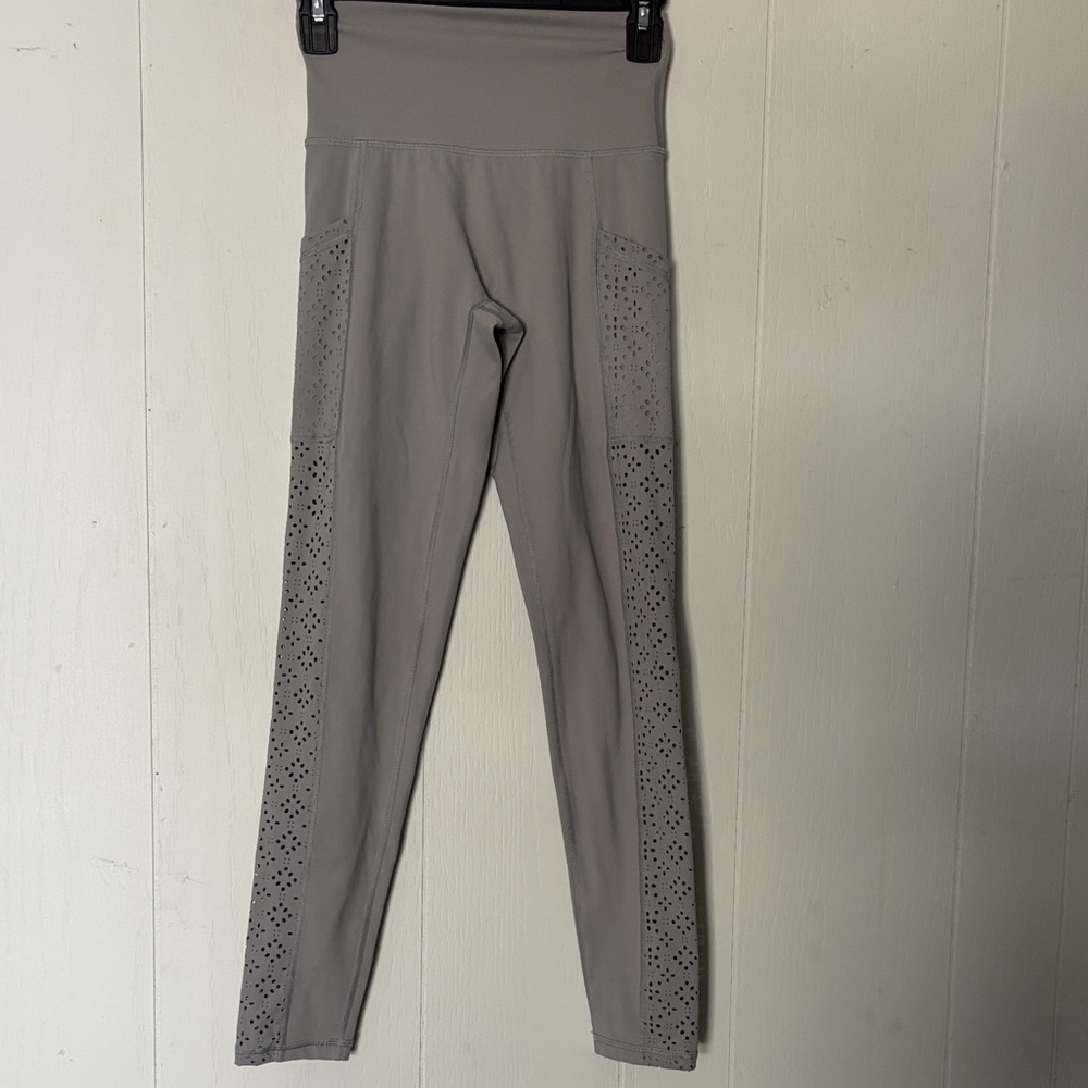 Aerie Gray High-Waisted Leggings